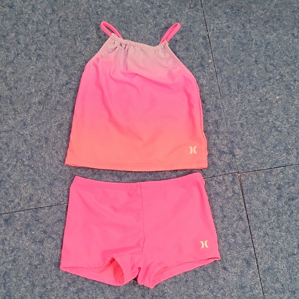 Hurley 2 Piece Swimsuit, Size 6